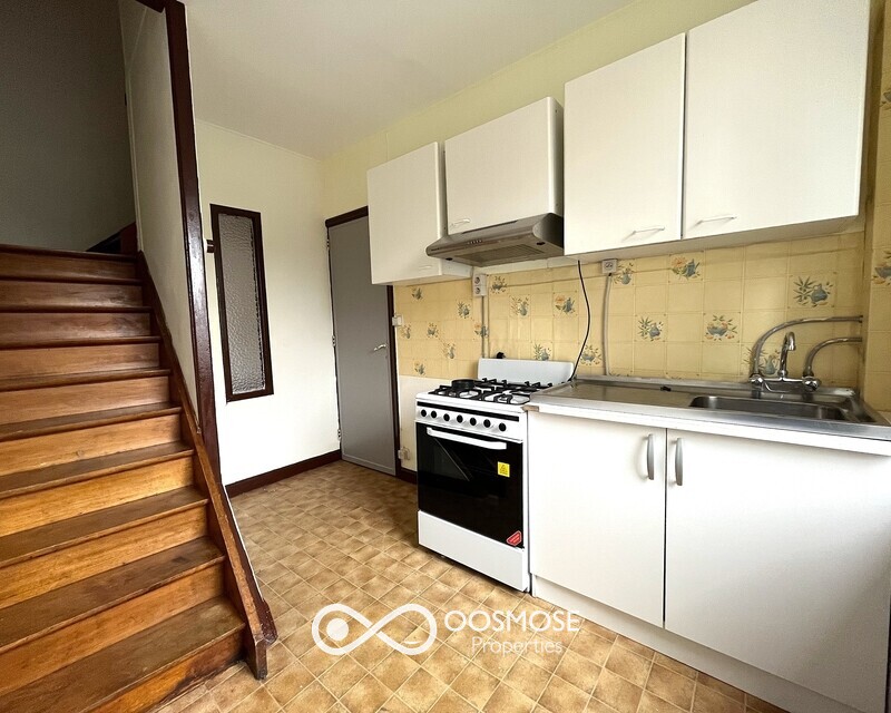 Appartement 2ch avec cour et garage - Img 4528