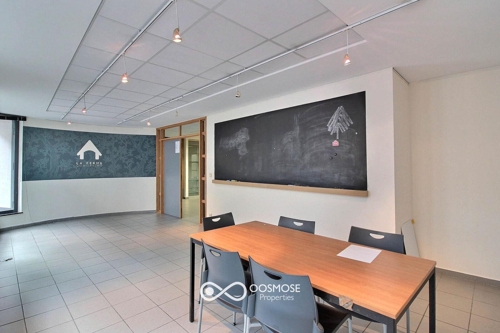 Bureau modulable dans espace professionnel au coeur de Chimay - 0 0003-2