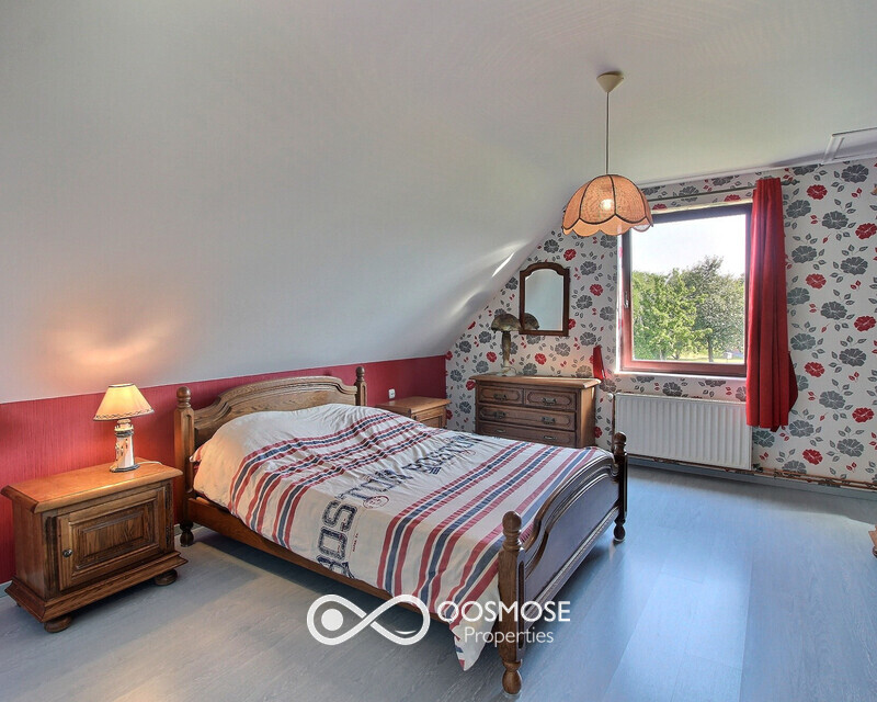 Belle villa 4 chambres avec cave, jardin et garage - Exposio 126603834-2