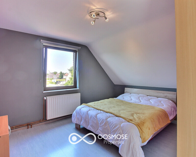 Belle villa 4 chambres avec cave, jardin et garage - Exposio 126603837-2