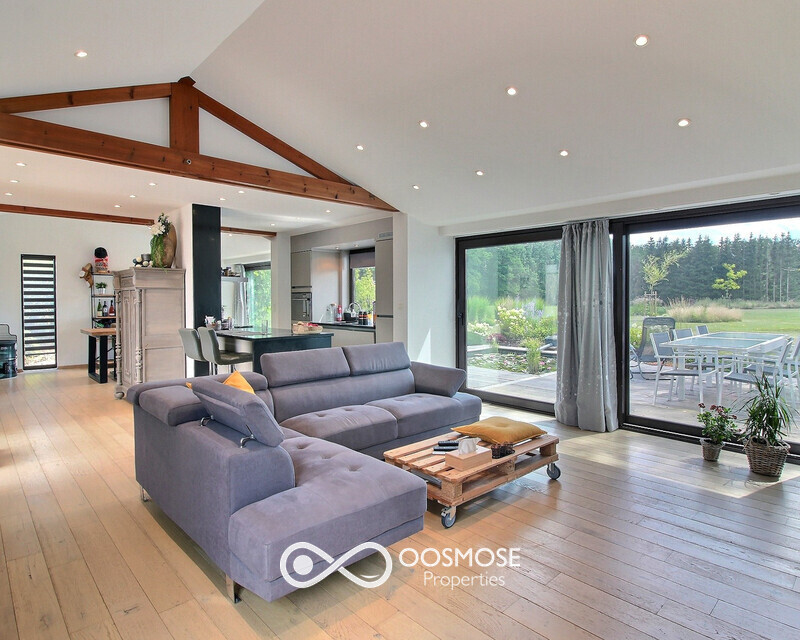 Villa d'architecte de plain-pied sur 27a prox Lacs de l'Eau d'Heure - 0 0010-2