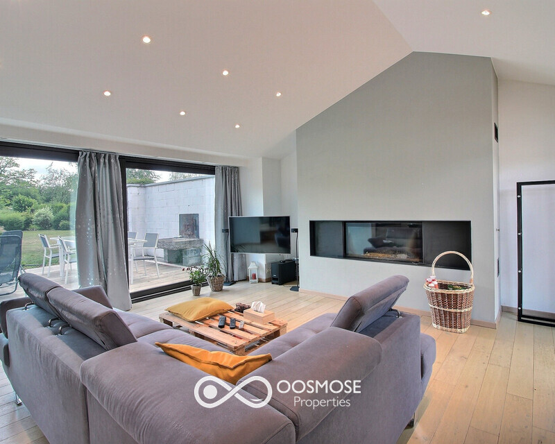 Villa d'architecte de plain-pied sur 27a prox Lacs de l'Eau d'Heure - 0 0008-2