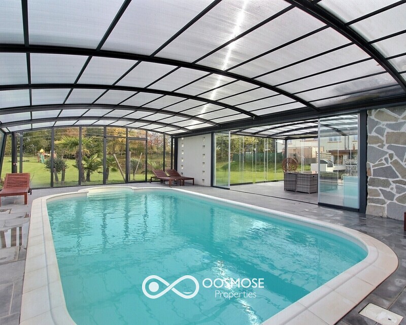France - 10' front. - Villa plain-pied - 1ha av étang & piscine - 0 0014