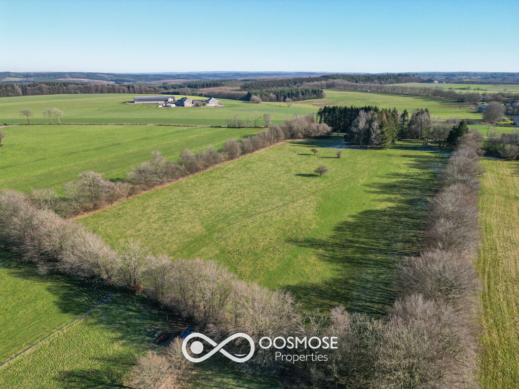 Propriété de 381m2 sur 3ha au milieu des campagnes - Dji 0026-2