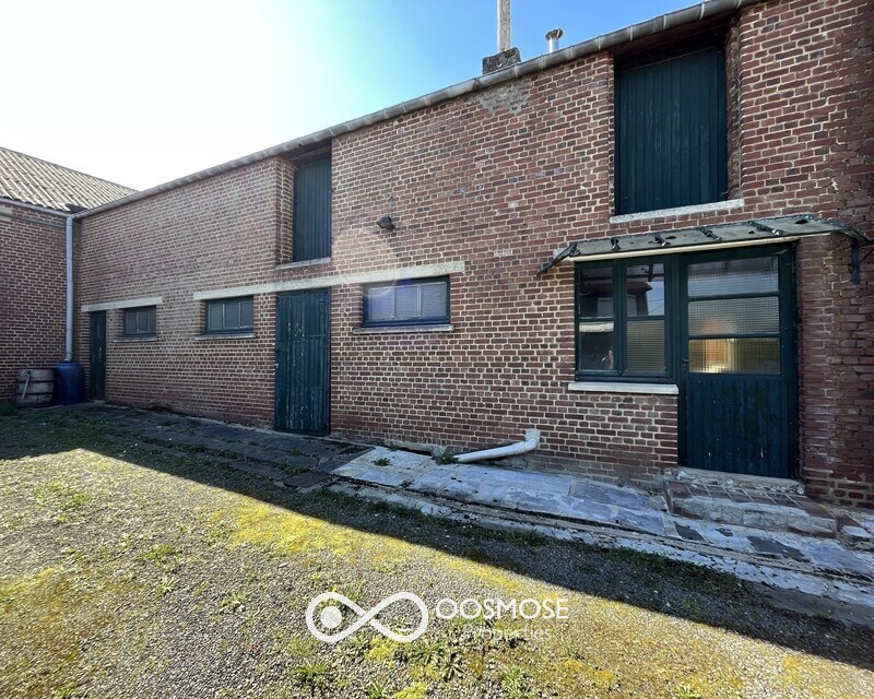 Propriété avec hangar, écurie et plus d'1ha de terrain - Img 3665