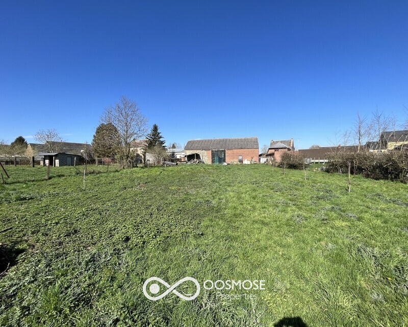 Propriété avec hangar, écurie et plus d'1ha de terrain - Img 3641