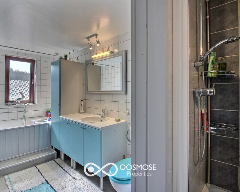 Maison 3ch av grande terrasse, annexe et jardin ds chemin sans issue - 0 0015-2