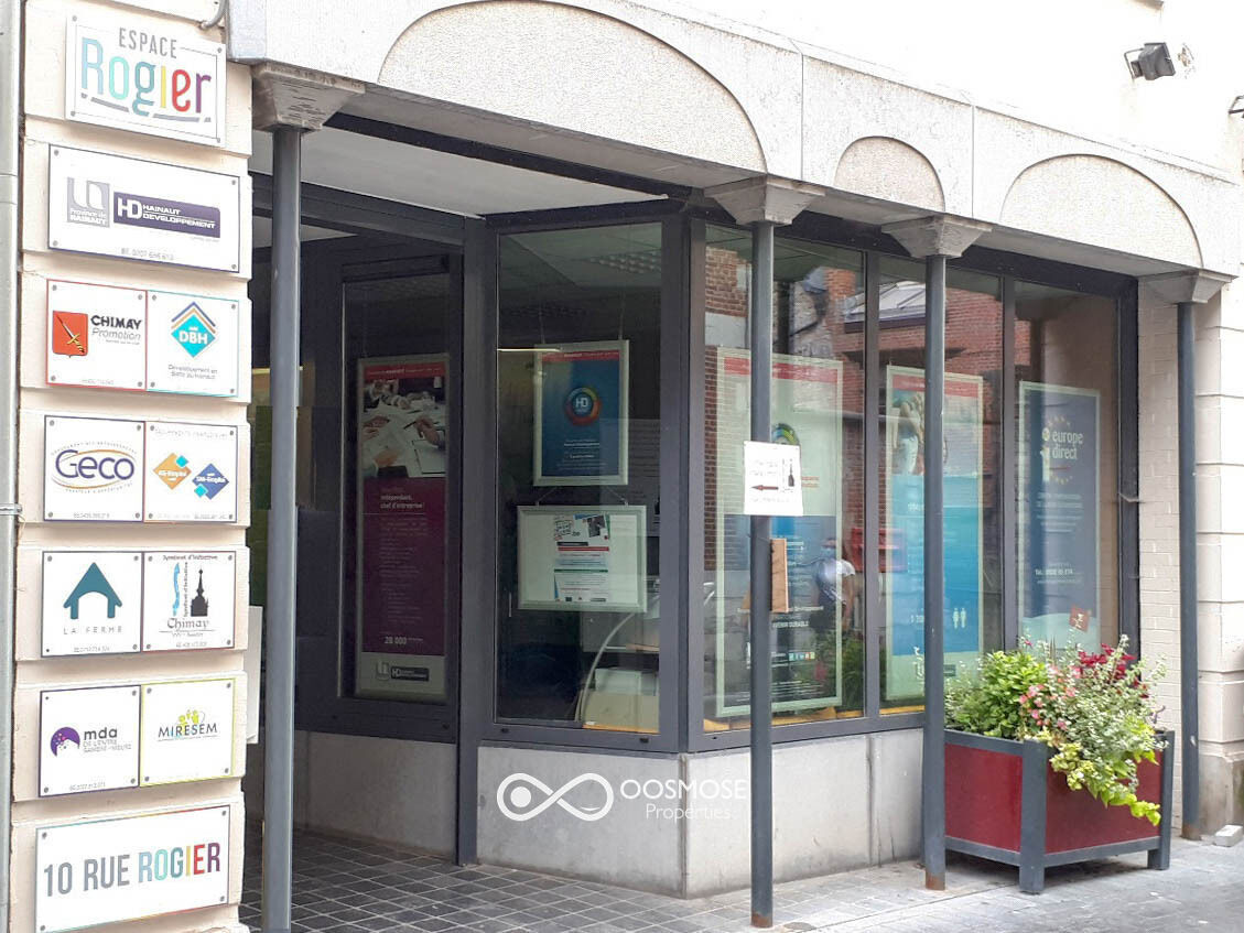 Bureaux au centre de Chimay - Façade er rue rogier retravaillée-2