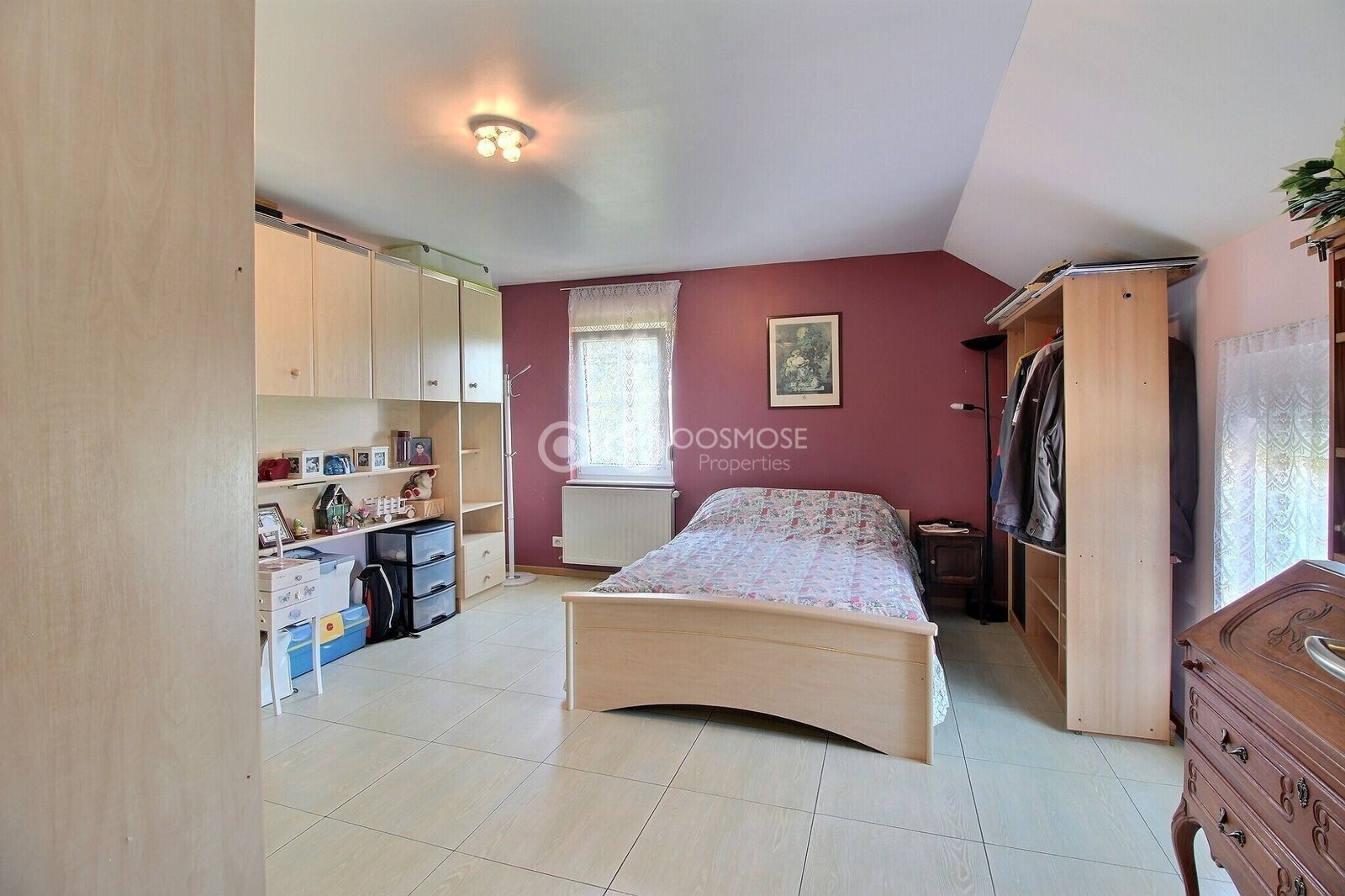 Villa 6 ch av garage sur 10 ares - Exposio 0012