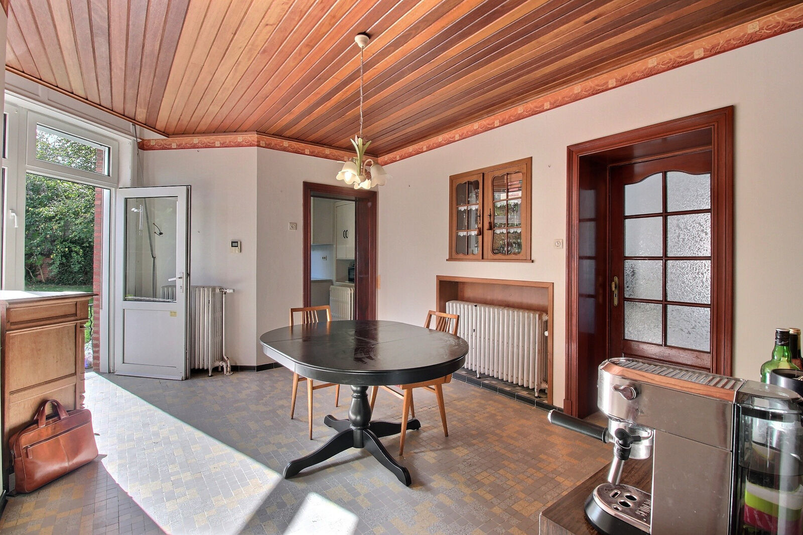 Maison 4ch avec +/- 16a de terrain, proche du centre - 0 0004-2