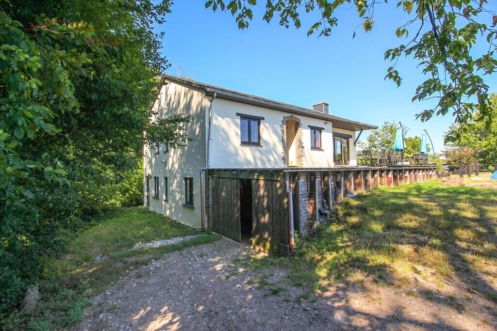 Villa plain-pied sur 1ha 89a avec garages et boxes pour chevaux - Img 5187-2