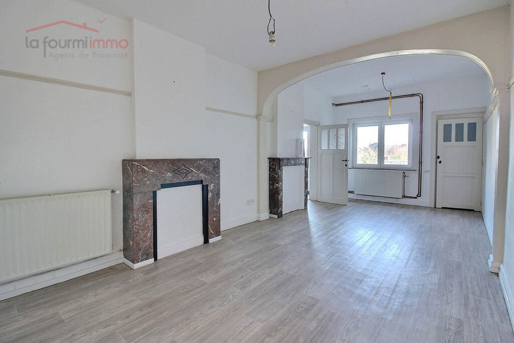 Maison 2ch avec grand garage et jardin - 0 0007-2