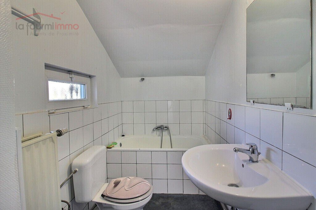 Maison 2ch avec grand garage et jardin - 0 0008