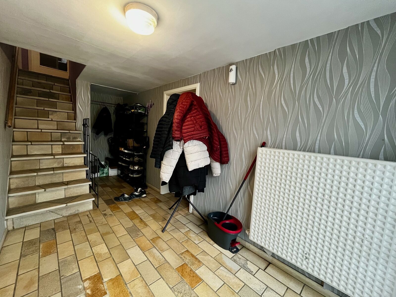 Maison bel-étage avec garage ss jardin - Img 7460