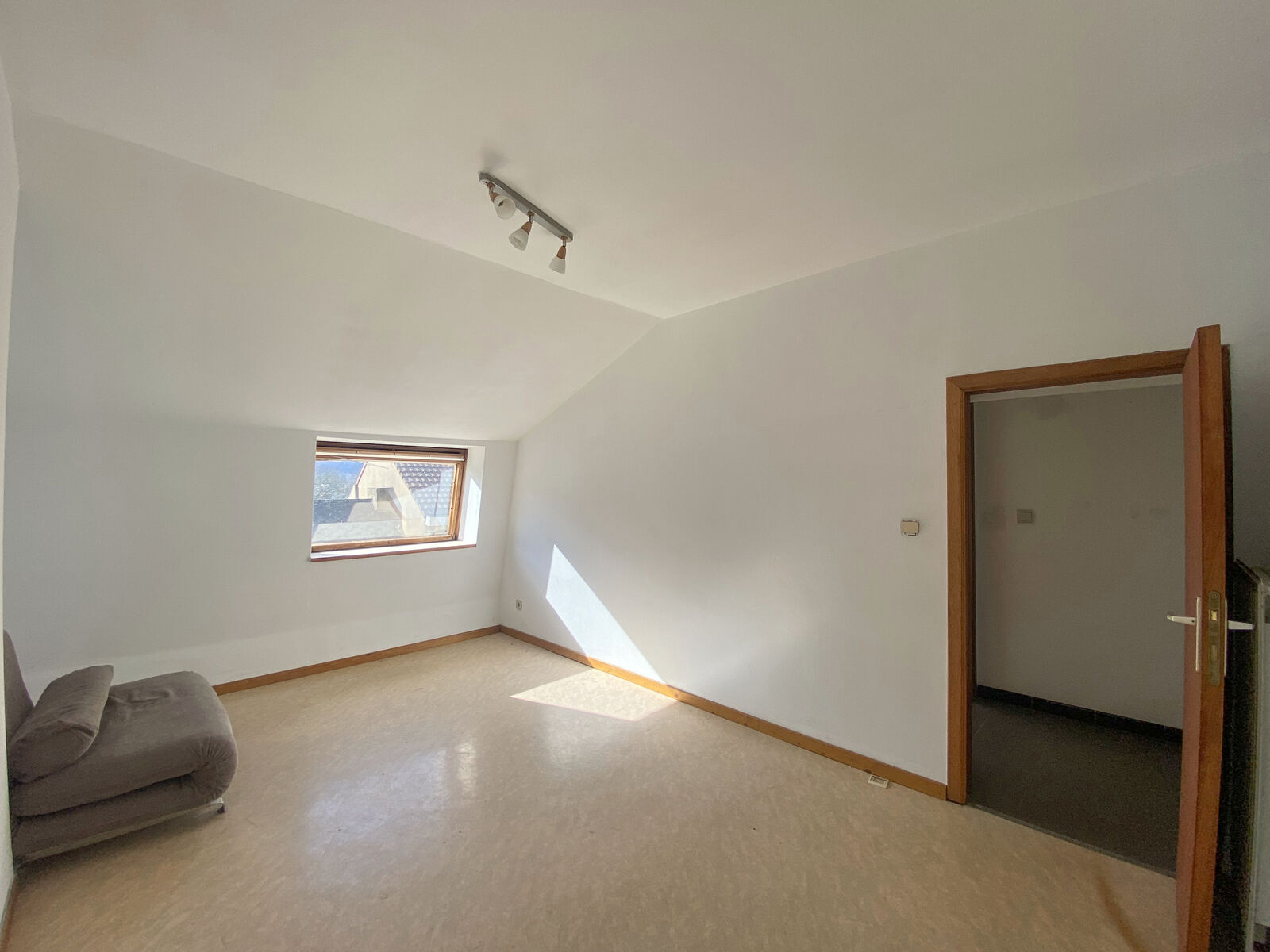 Appartement 1 ch en centre-ville - Img 1022-2