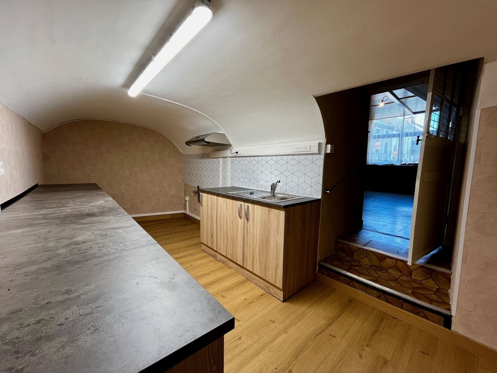 Maison 2 façades 2 ch sans jardin - Img 6988