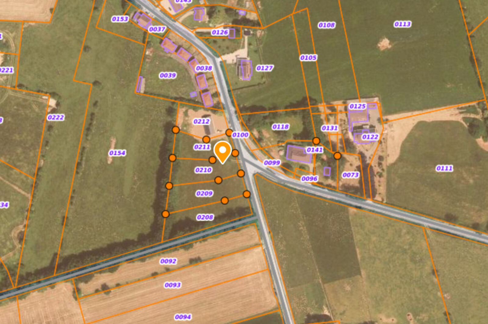 Regniowez (Fr)/2' Belgique - Beau terrain à bâtir de 18 ares - Ae0210 - 18a 55ca