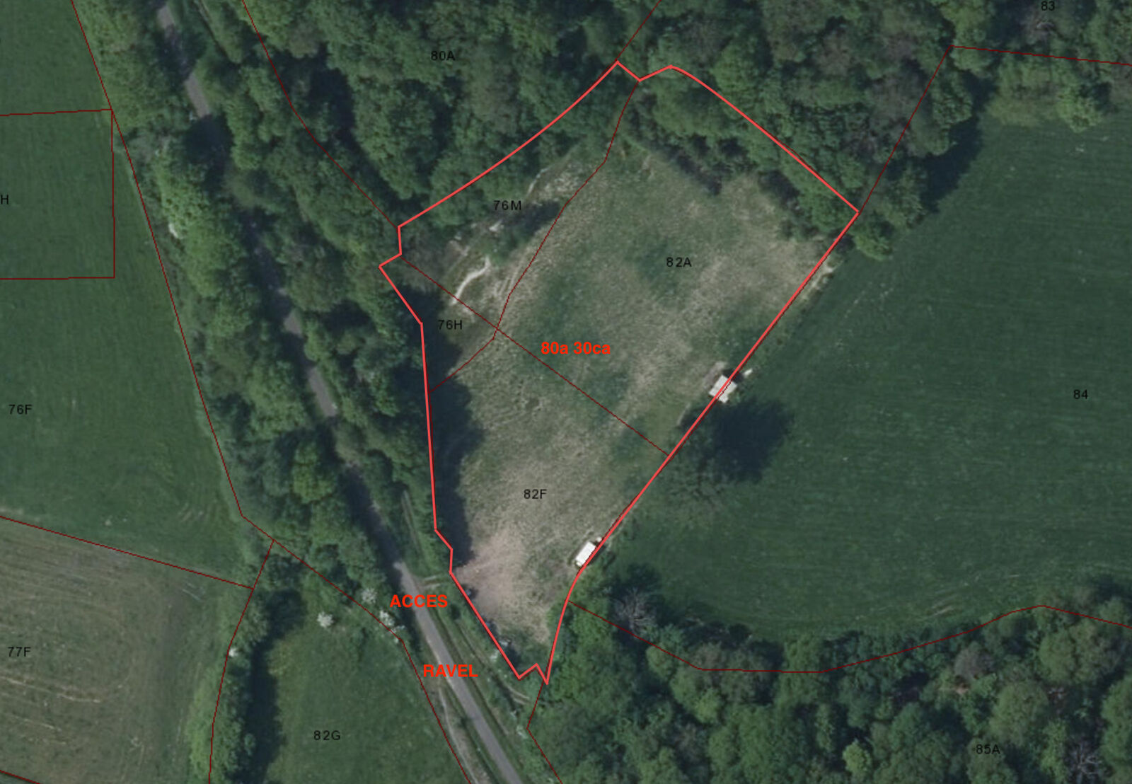 Terrain/prairie pour chevaux de 80a 30ca - Sat1 - rance