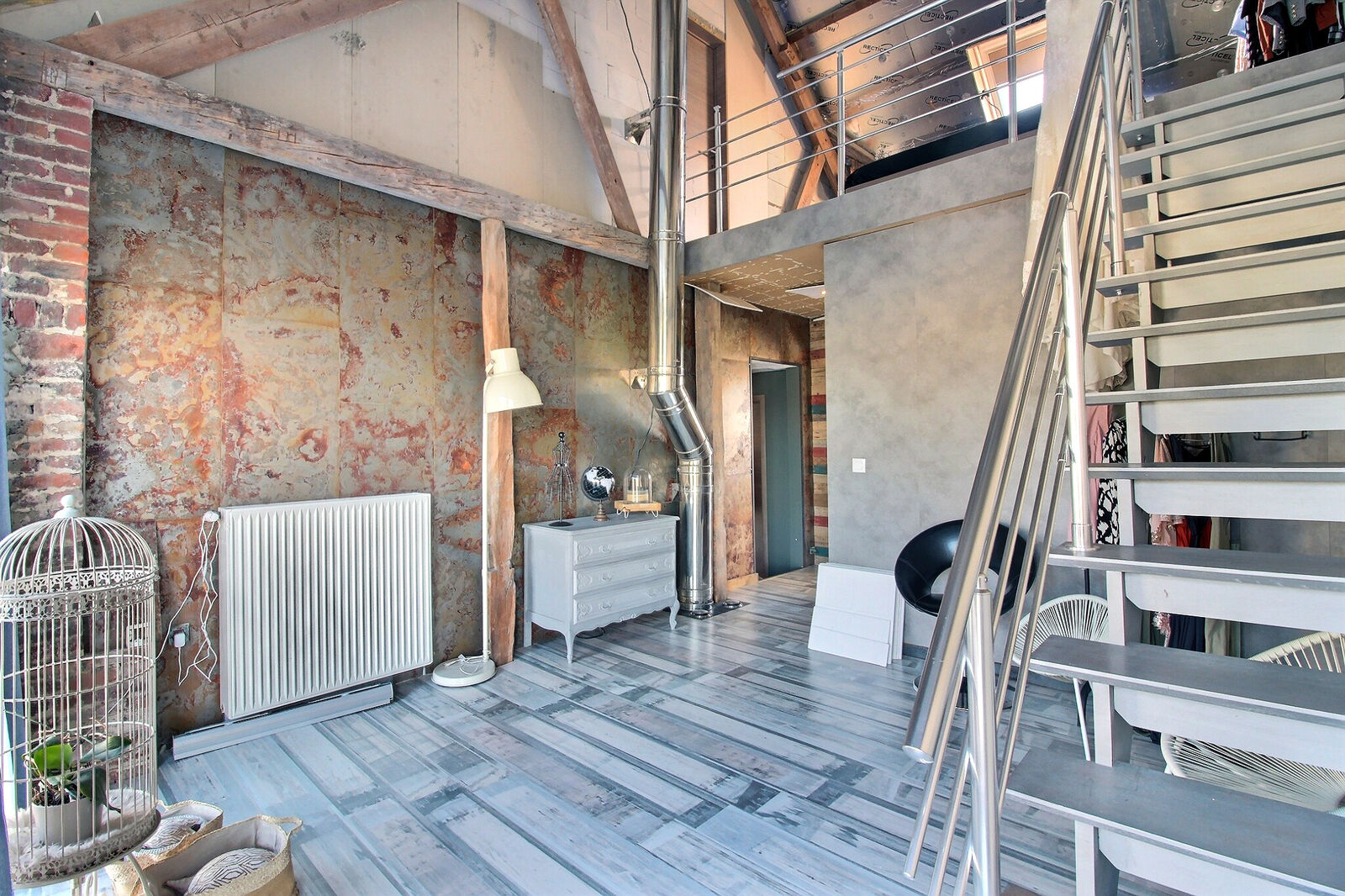 Fermette rénovée de 500m2 sur 24 ares avec partie pro - 0 0003-2