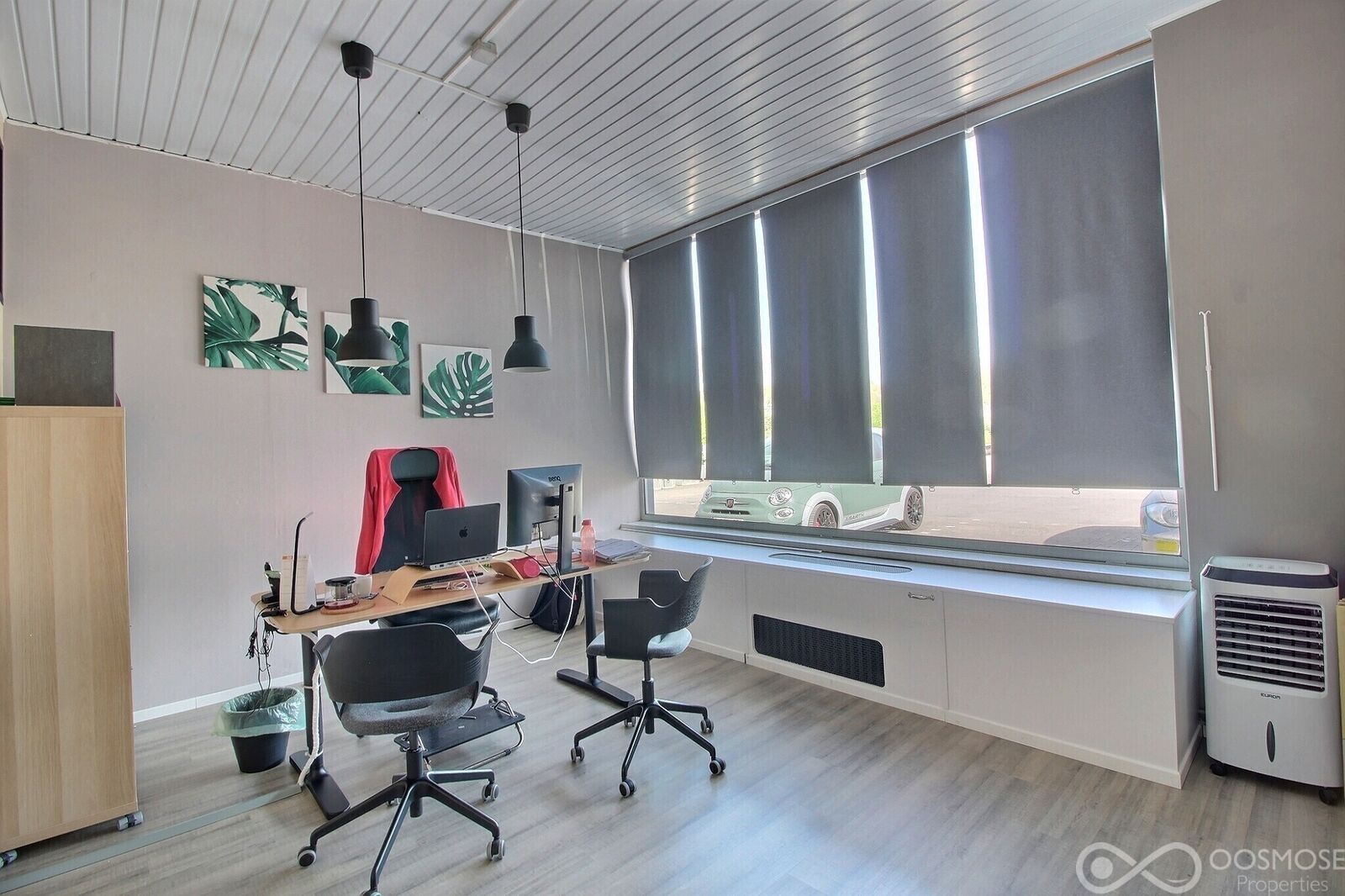 Surface commerciale 240m² dans zoning commercial - 0 0004