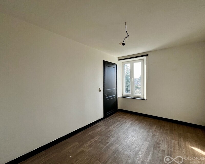 Maison 2 façades 2 ch à louer  - Img 1566
