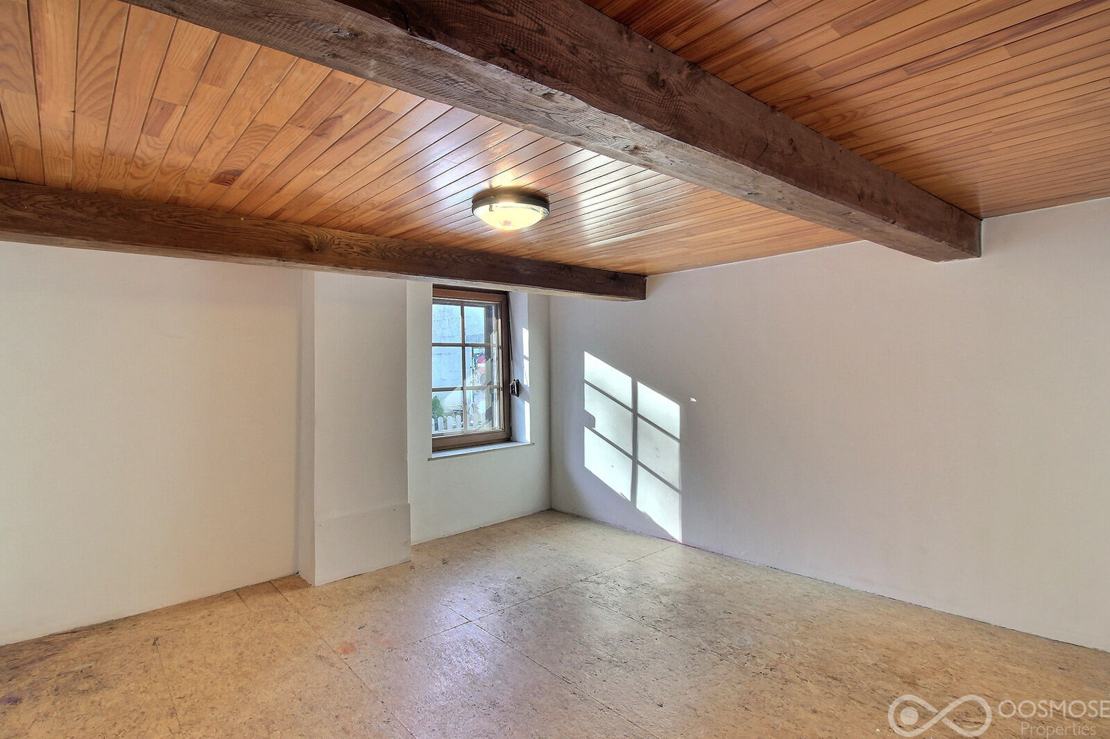 Charmante maison 3ch en pierre du pays av garage et jardin - 0 0012-2