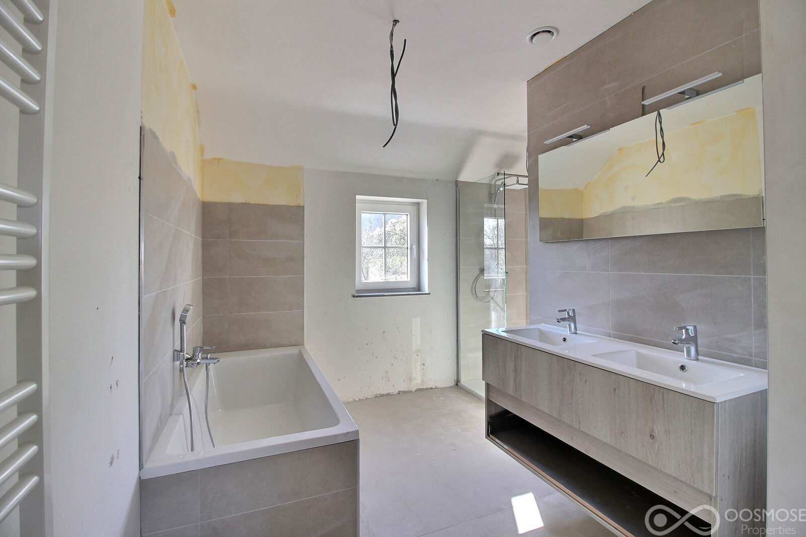 Maison neuve basse énergie 3-4ch sur 9a 42ca - 0 0014-2
