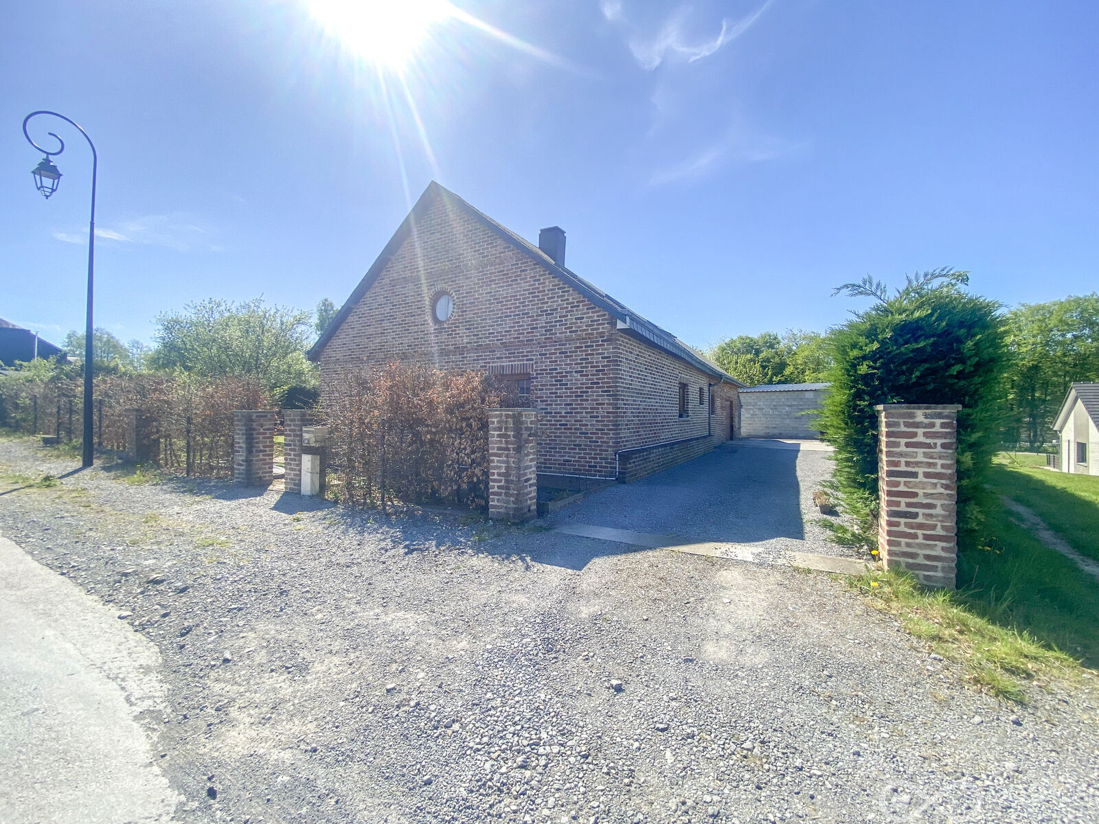 France 1' Belg. - Villa av entrepôt, autoroute et frontière à 1' - Img 4774-2