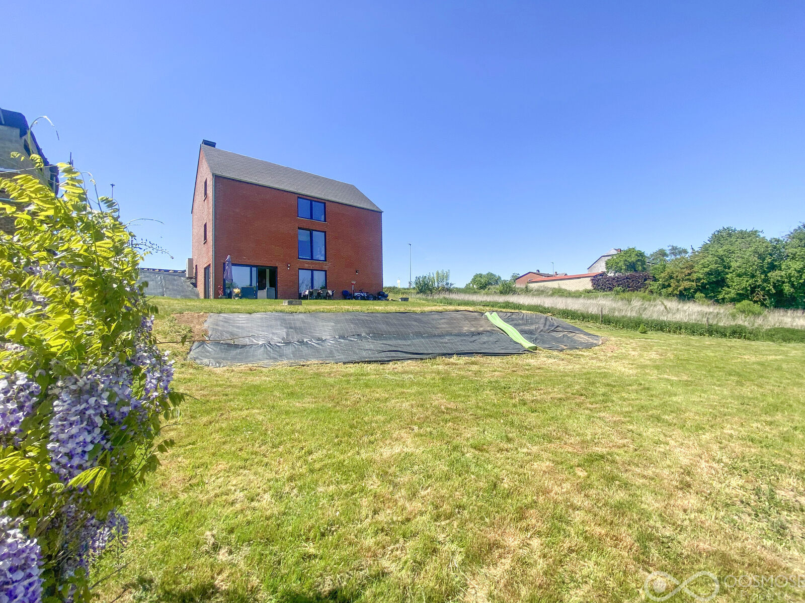 Villa de 2013 avec garage et terrain  - Img 4916-2