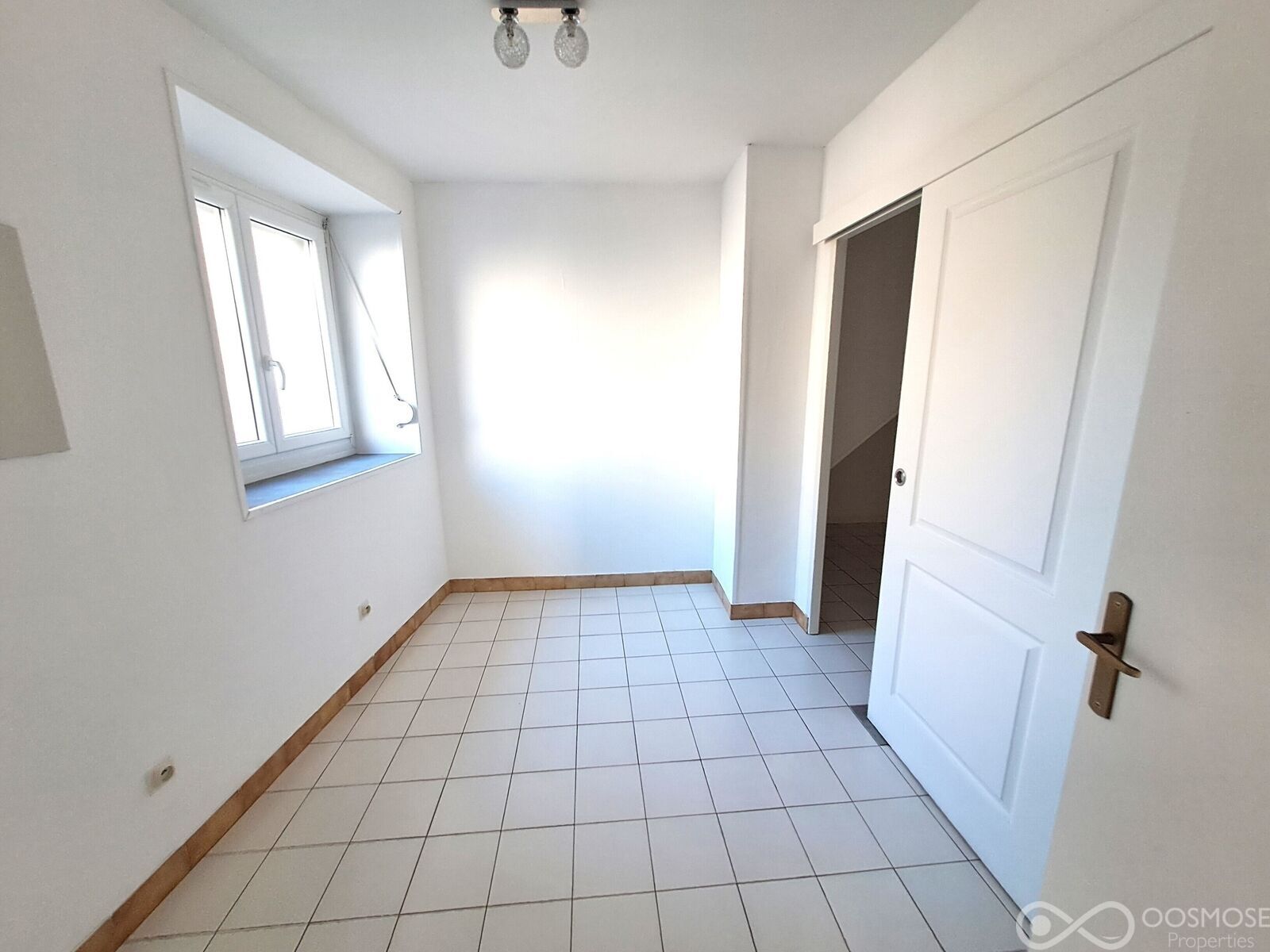 Immeuble avec 3 appartements  - 6