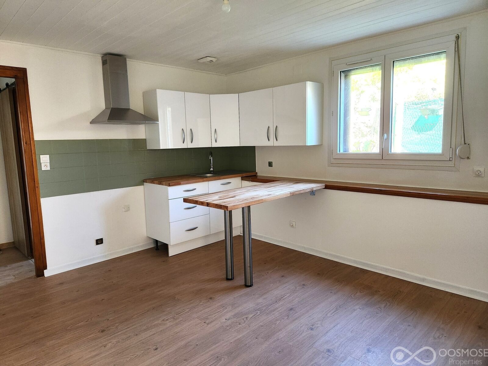 Immeuble avec 3 appartements  - 1404