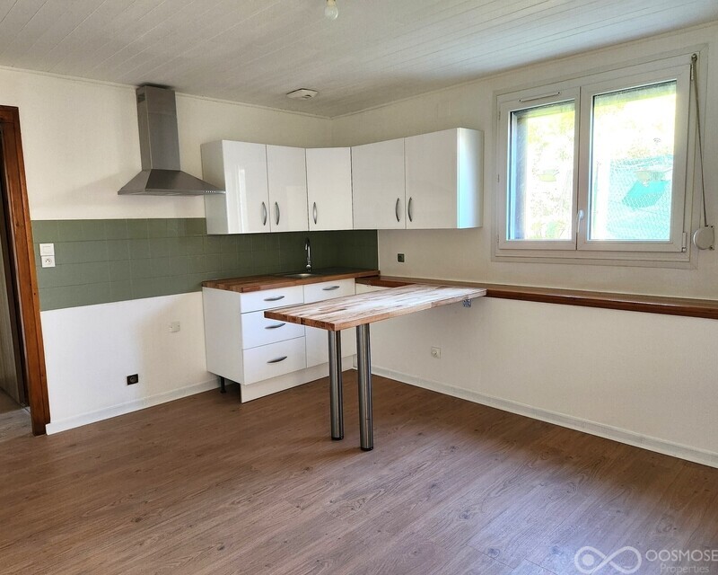 Immeuble avec 3 appartements  - 1404