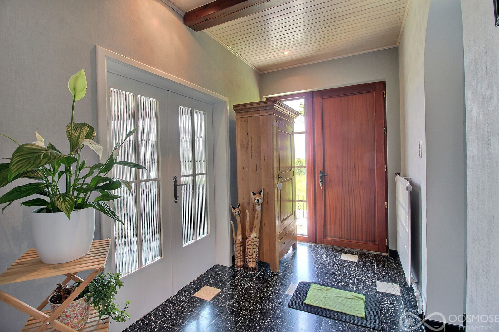 Villa 3-4 ch sur 7a 31ca  - 0 0007-2
