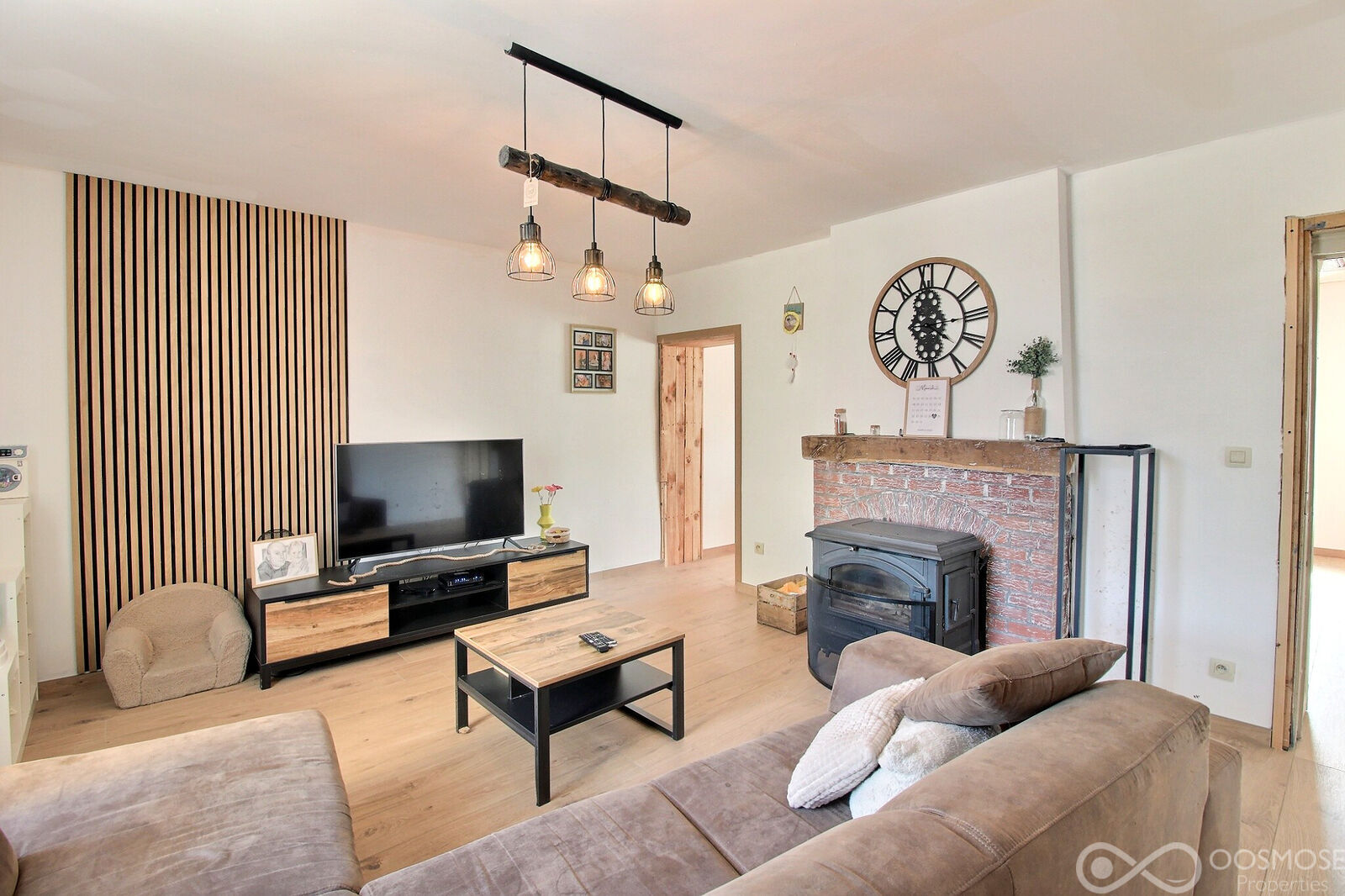 Maison 2-4ch avec grande terrasse et jardin  - 0 0007-2
