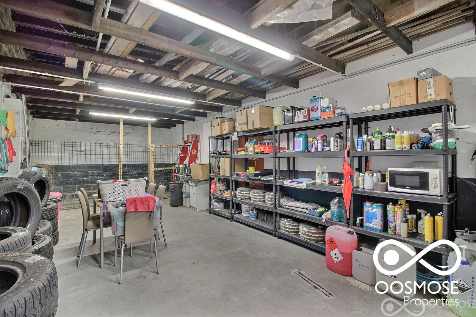 Immeuble mixte garage, showroom, atelier, appartement - Exposio 132342816-2