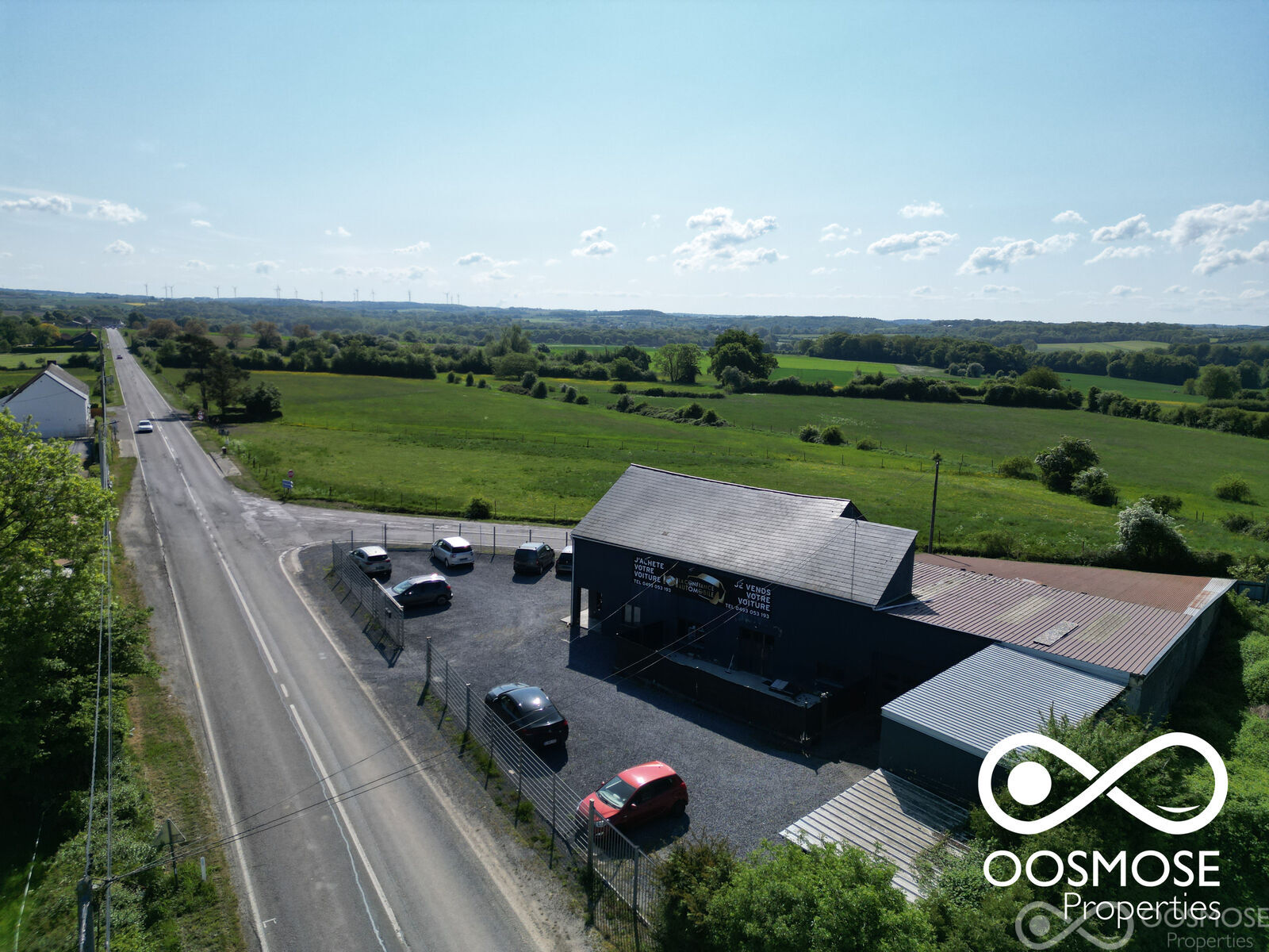 Immeuble mixte garage, showroom, atelier, appartement - Dji 0445-2