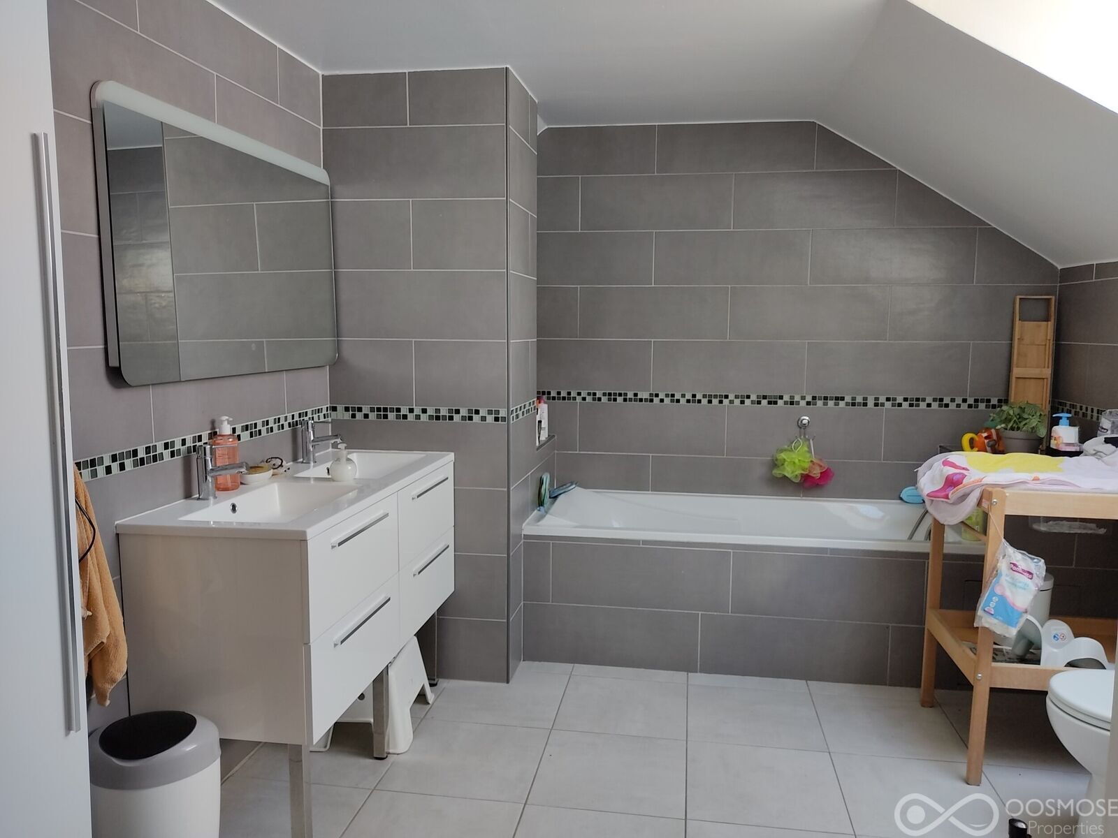 Maison en pierre avec jardin et garage - Img 20230519 152303  1  - copie
