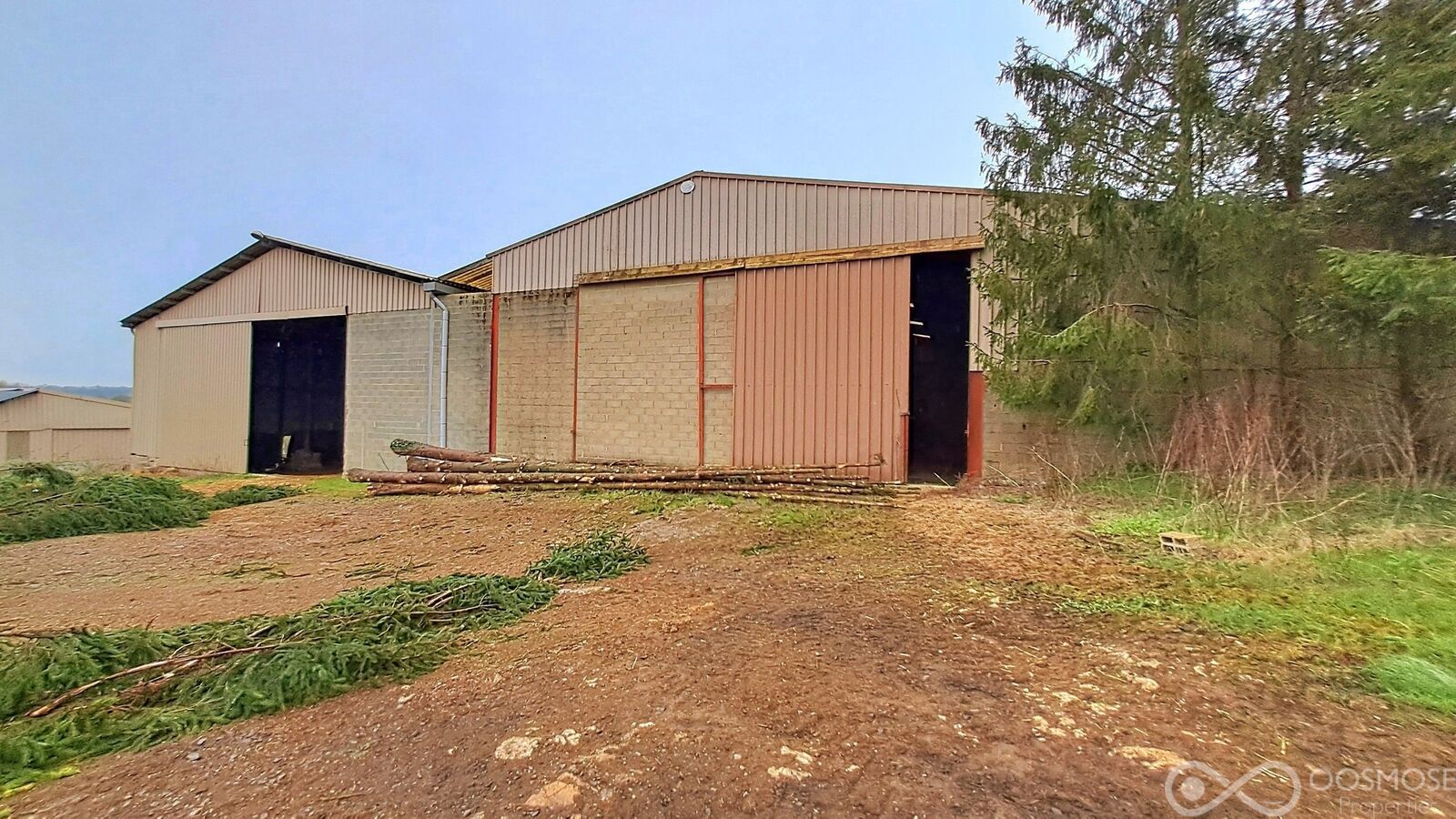 Bâtiment agricole de 1200 m² - 20250417 162155