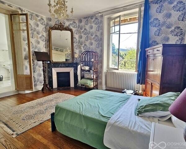 Propriété d'exception au bord de la Meuse avec une vue panoramique - Chambre1