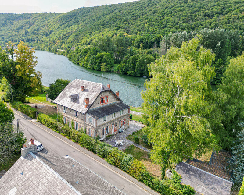 Propriété d'exception au bord de la Meuse avec une vue panoramique - Final-01