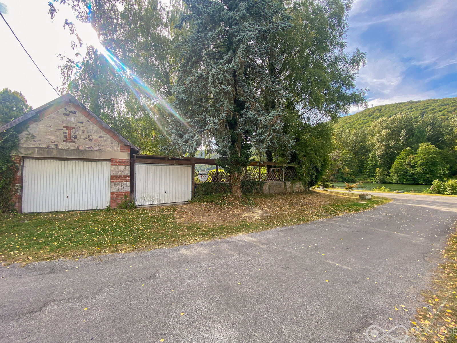 Propriété d'exception au bord de la Meuse avec une vue panoramique - Final-10