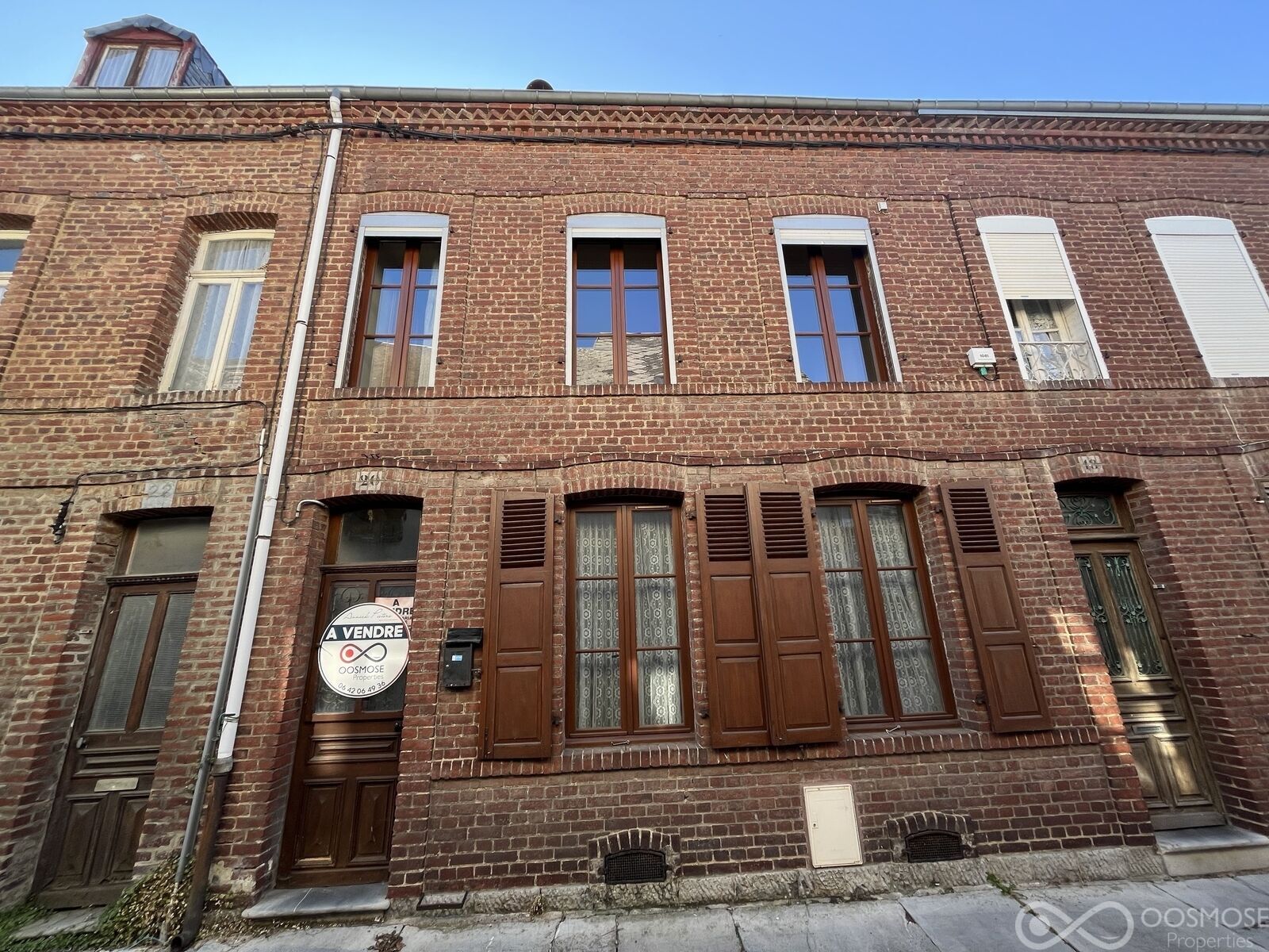 Charmante maison à rénover avec jardin et atelier - Img 2304