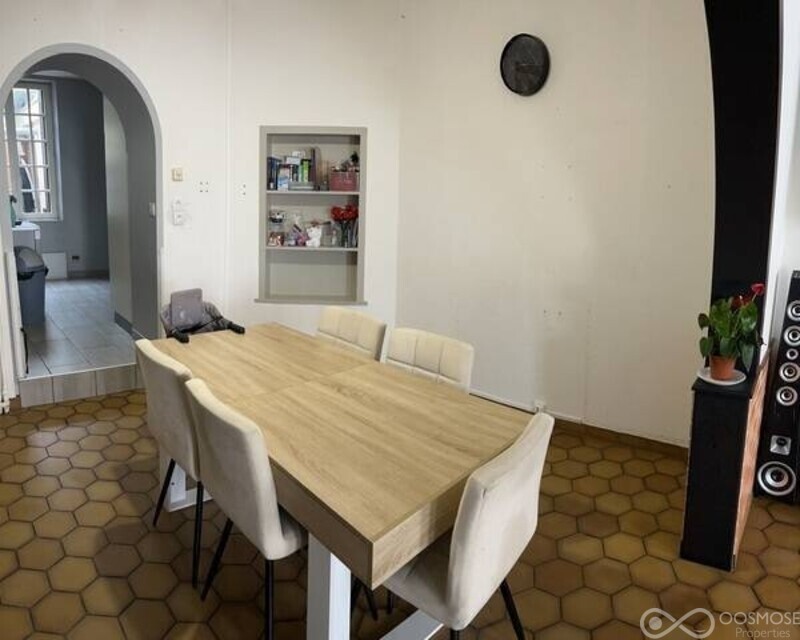 Spécial investisseur! Belle maison mitoyenne déjà louée - Sejour2