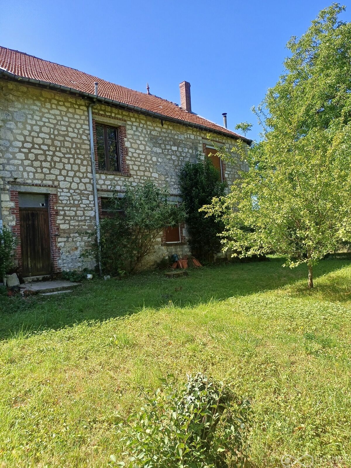 Corps de ferme en pierre - 20250624 104642