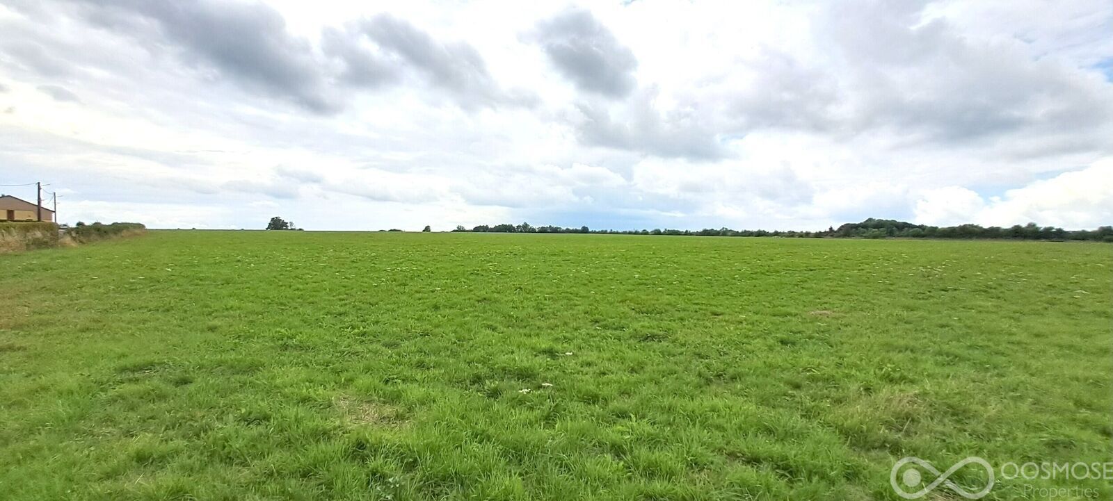 Terrain constructible d'environ 16.889 m² - 1