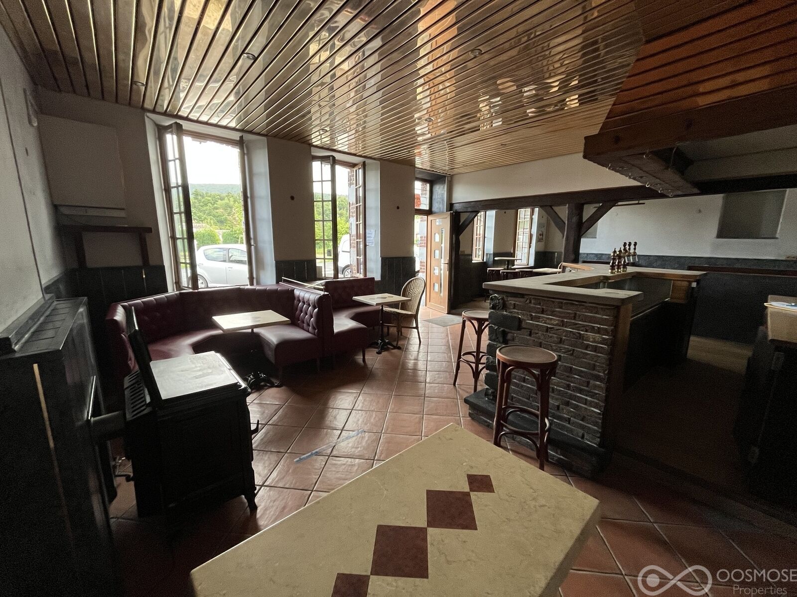 Immeuble en copropriété avec fort potentiel d’investissement - Img 1266