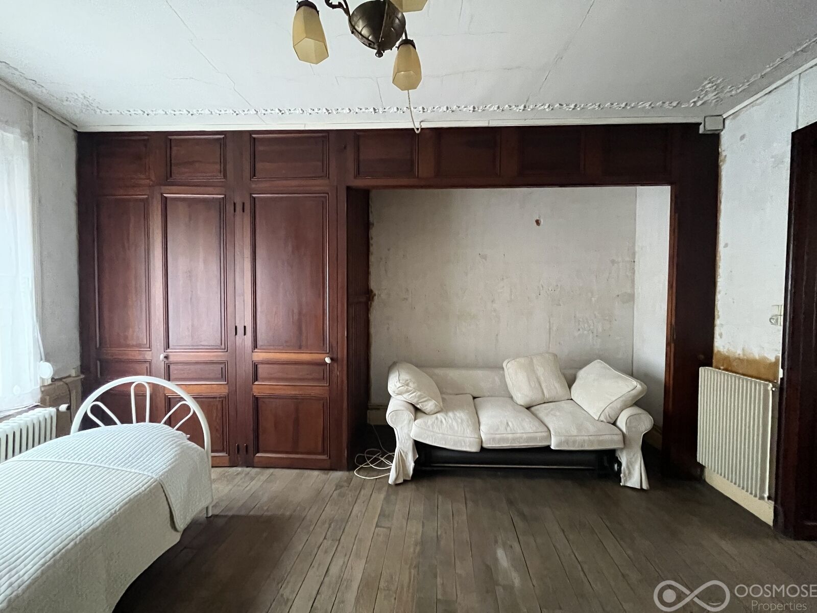 Charmante maison de ville à rénover - Img 1330