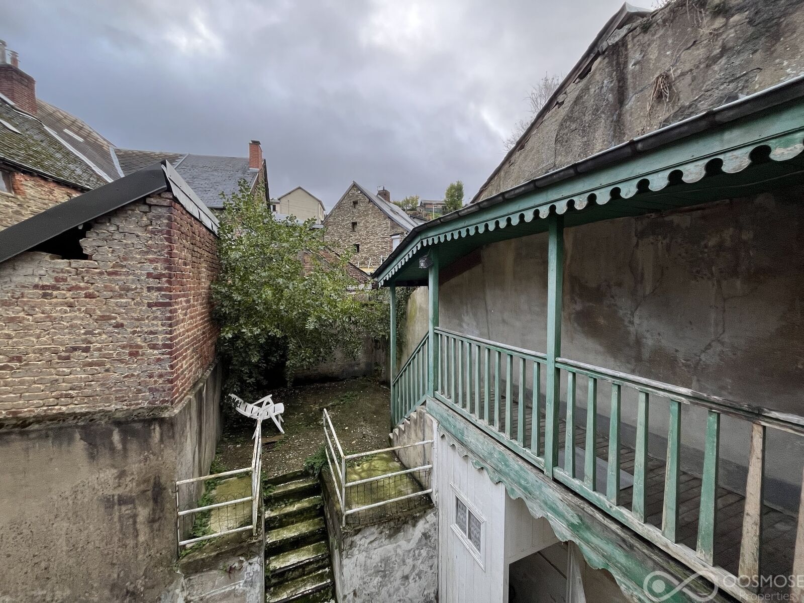 Charmante maison de ville à rénover - Img 2699