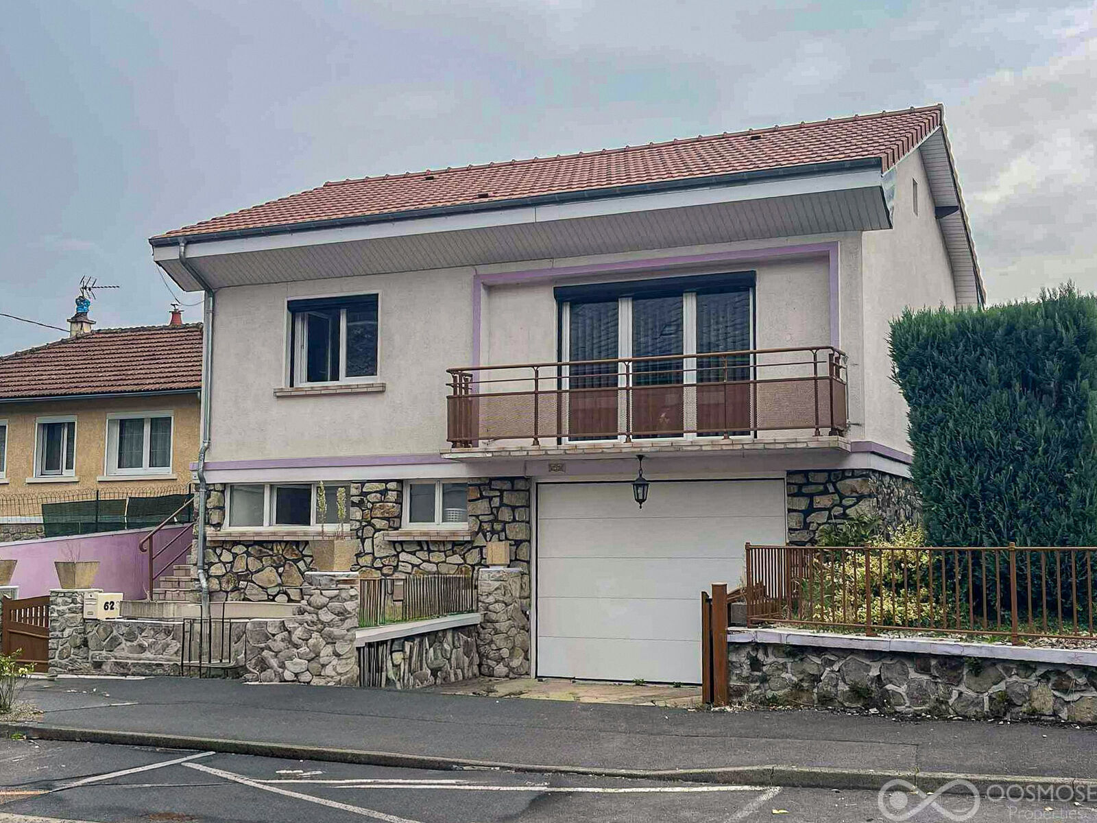 Charmante maison rénovée de plain pied avec garage et jardin - Final-36