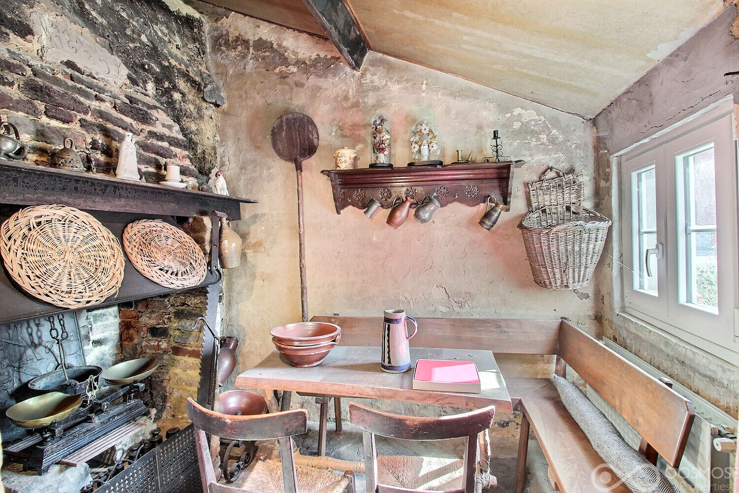 Charmante maison en pierre du 17e avec terrasse et jardin - 0 0007-2